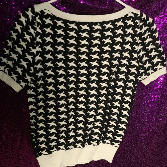 Houndstooth Sweater Tee - Picture 2 of 7